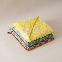 Daisy Hooded Towel